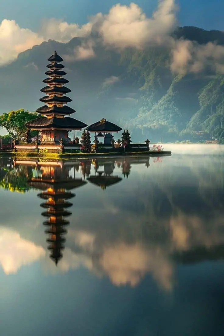 Templo flotante Pura Ulun Danu Bratan